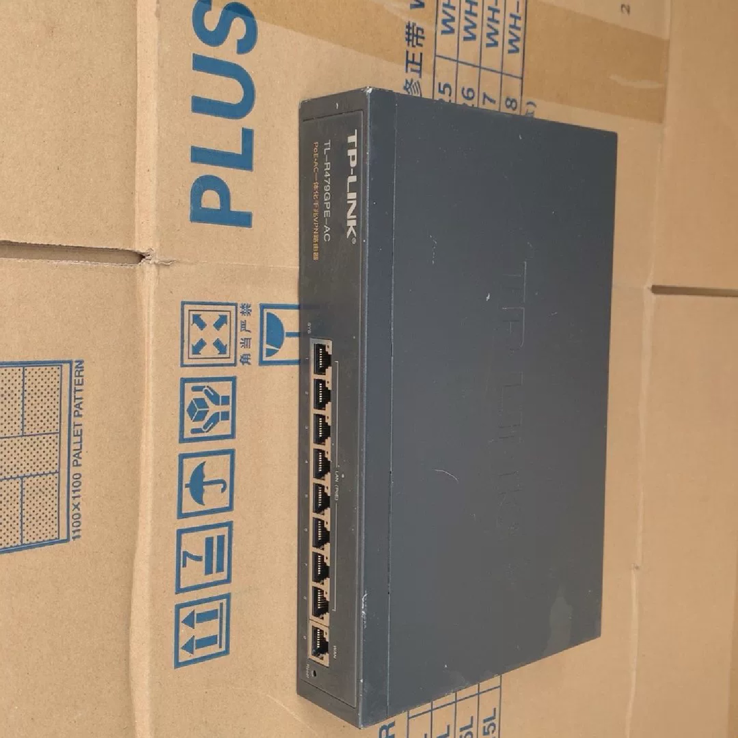 TP-LINKTL-R479GPE-AC一体化千兆POE