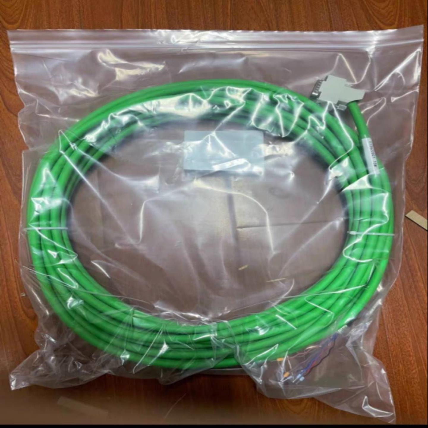 配件13324551编码器线缆13324861电机线缆15米sew德国议价