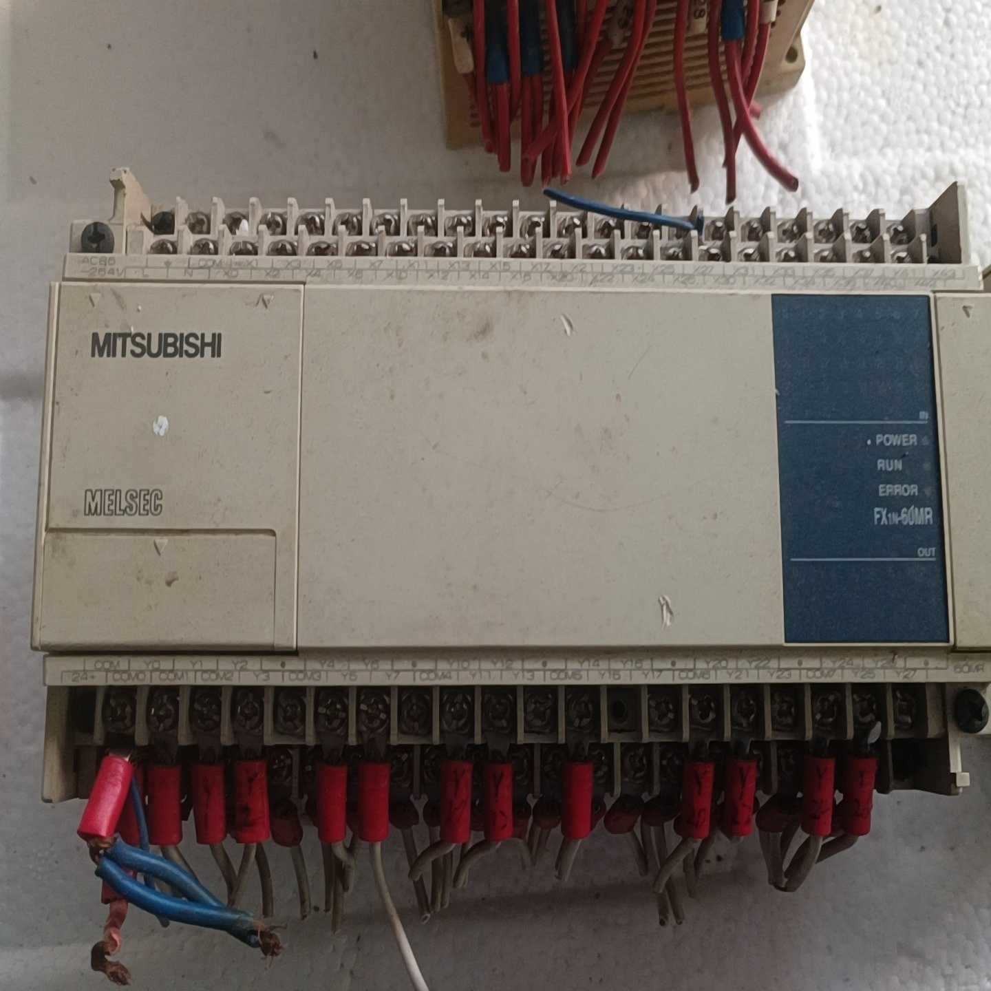 议价三菱FX1N-60MR-001，还有个FX1S-30MRq-0现货/维修