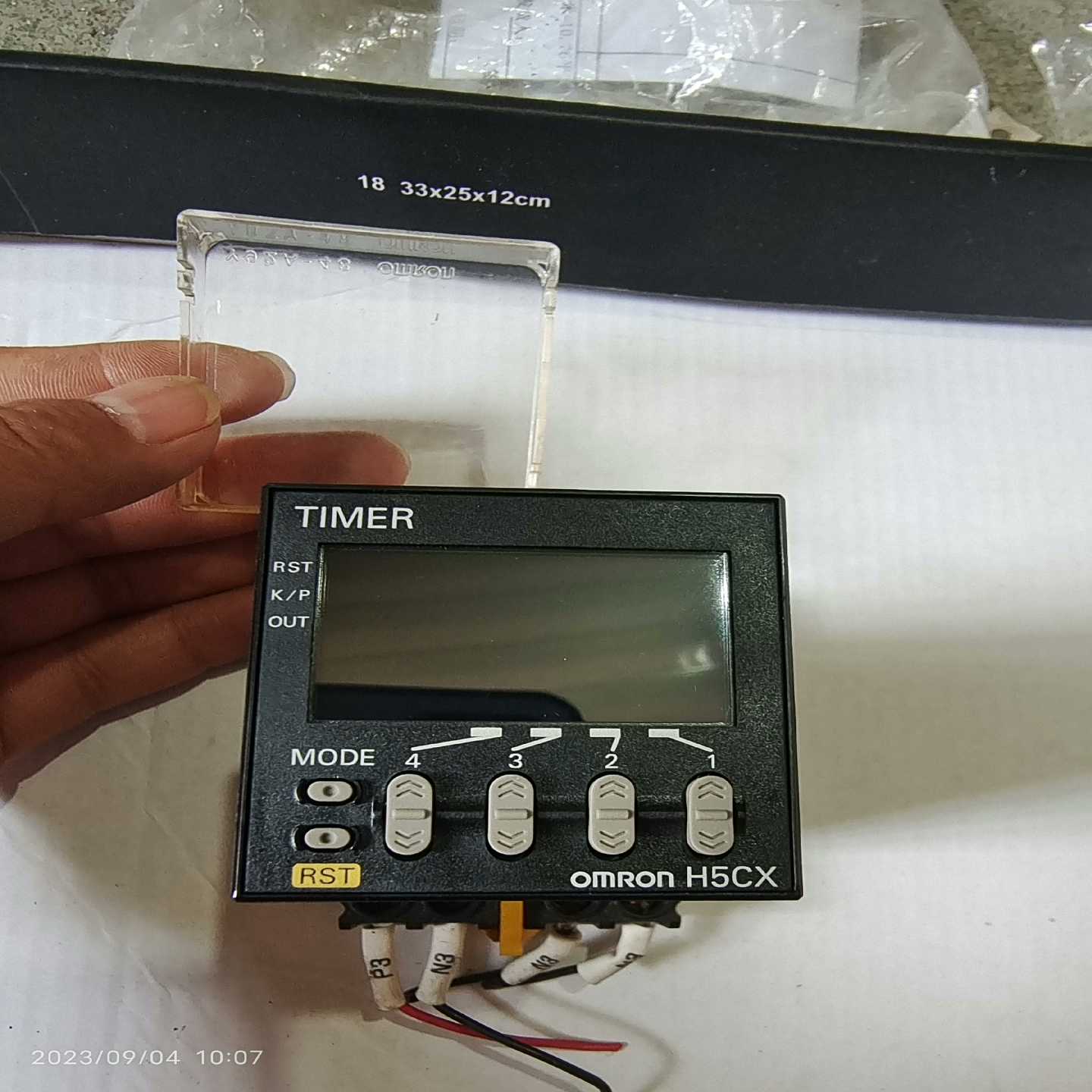 欧姆龙 温控器 H5CX-L8SD