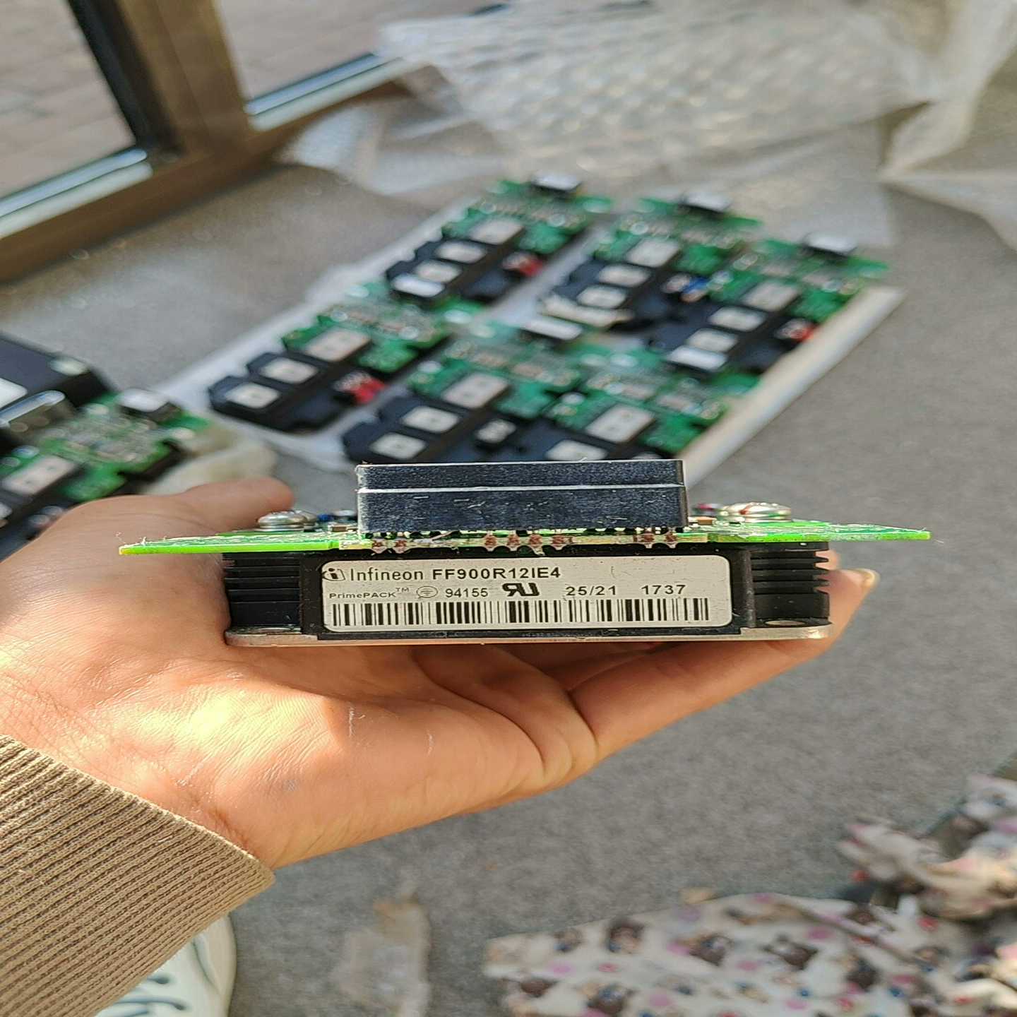 英飞凌模块原装拆机FF900R12IE4--议价商品