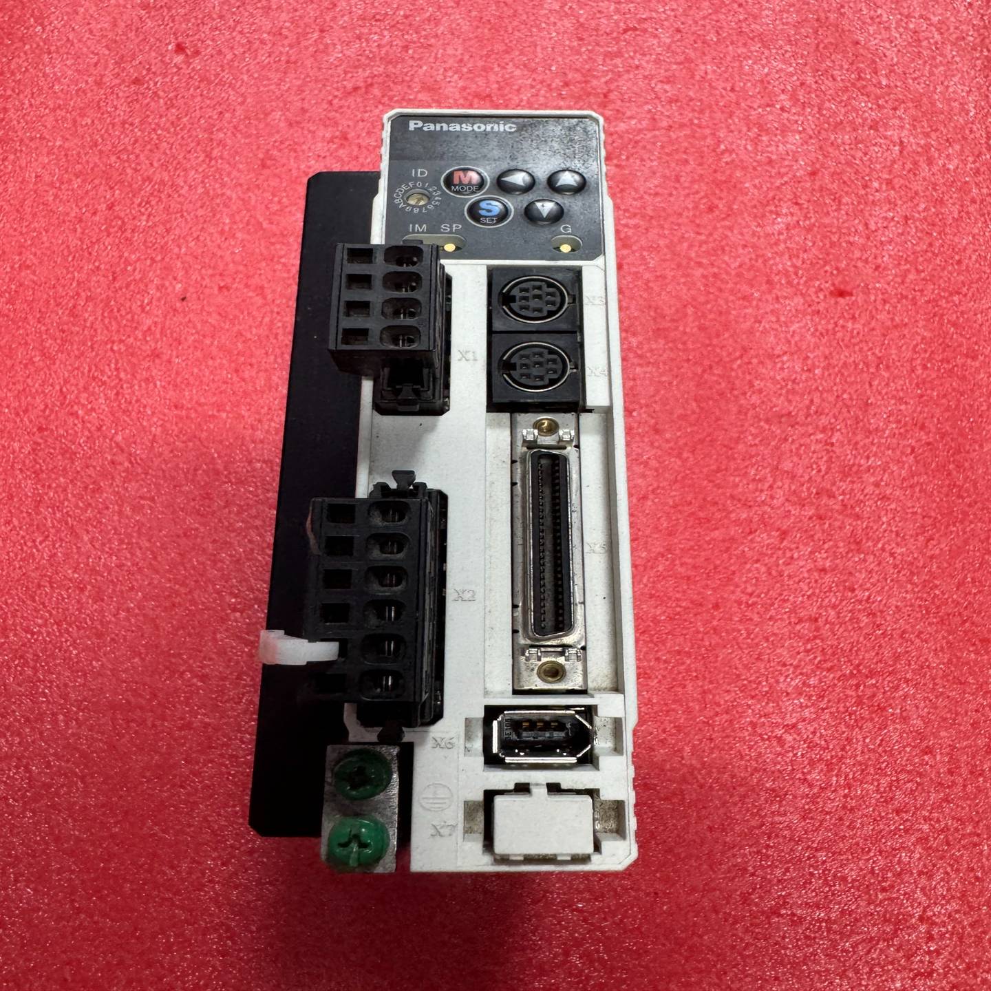 议价松下伺服驱动器MBDDT2210，400W，实物拍照，功能正