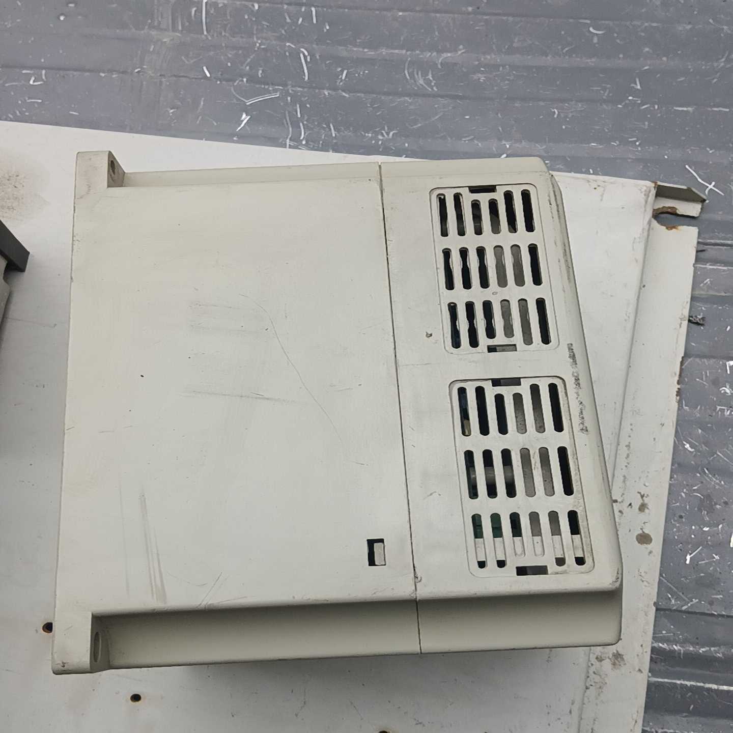 #变频器欧瑞EJRA变频器F1000-G0015T3B-1，（地坛设备）