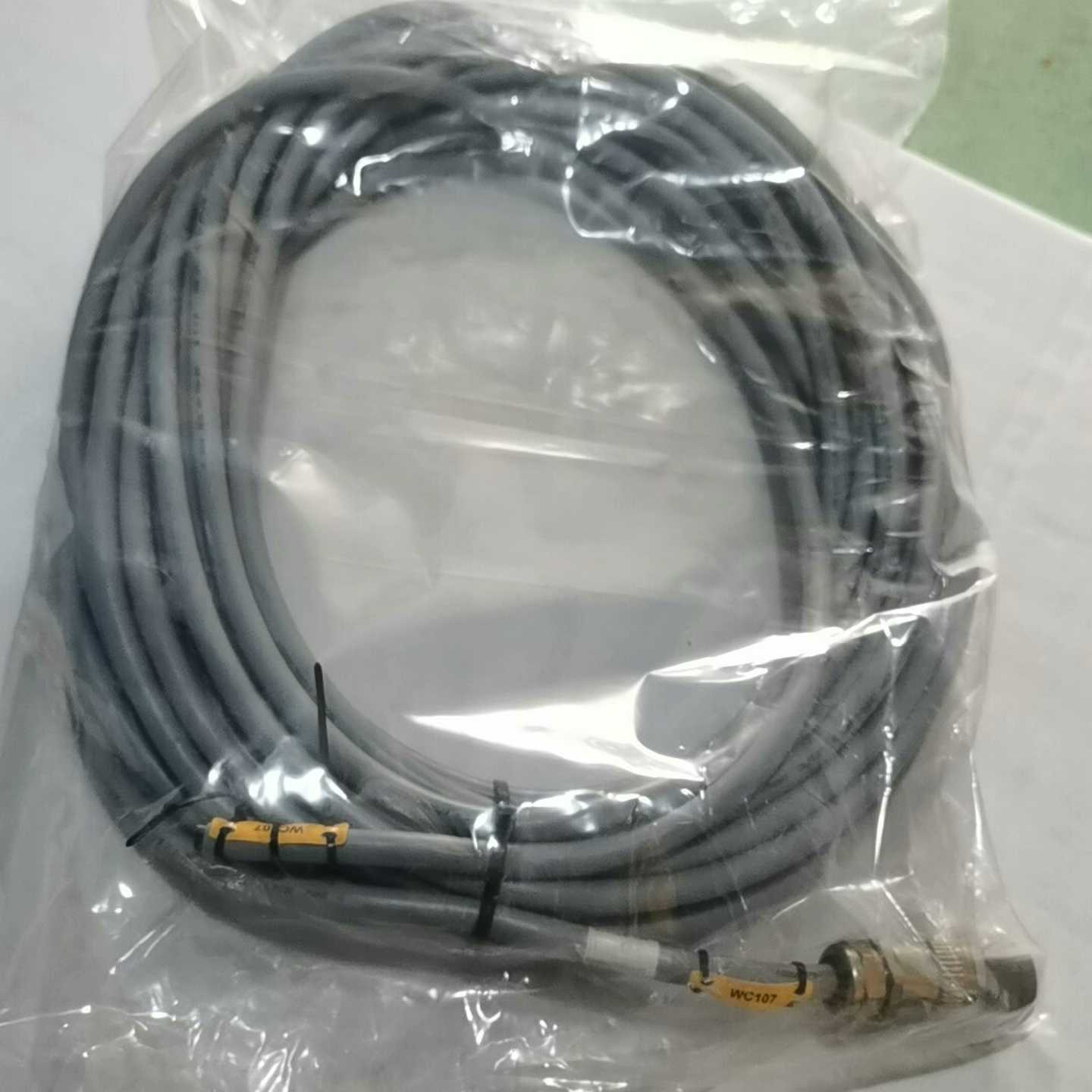 KVM2010033-02线缆（零零电子）