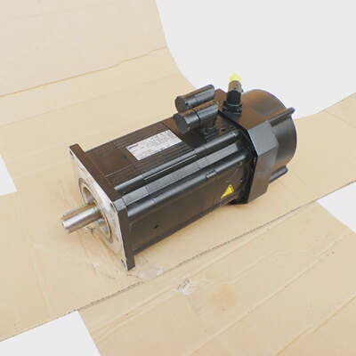LENZE MCS14H12RS0B0 Servomotor 3kW 1200rpm  Fan 230V 5044W n