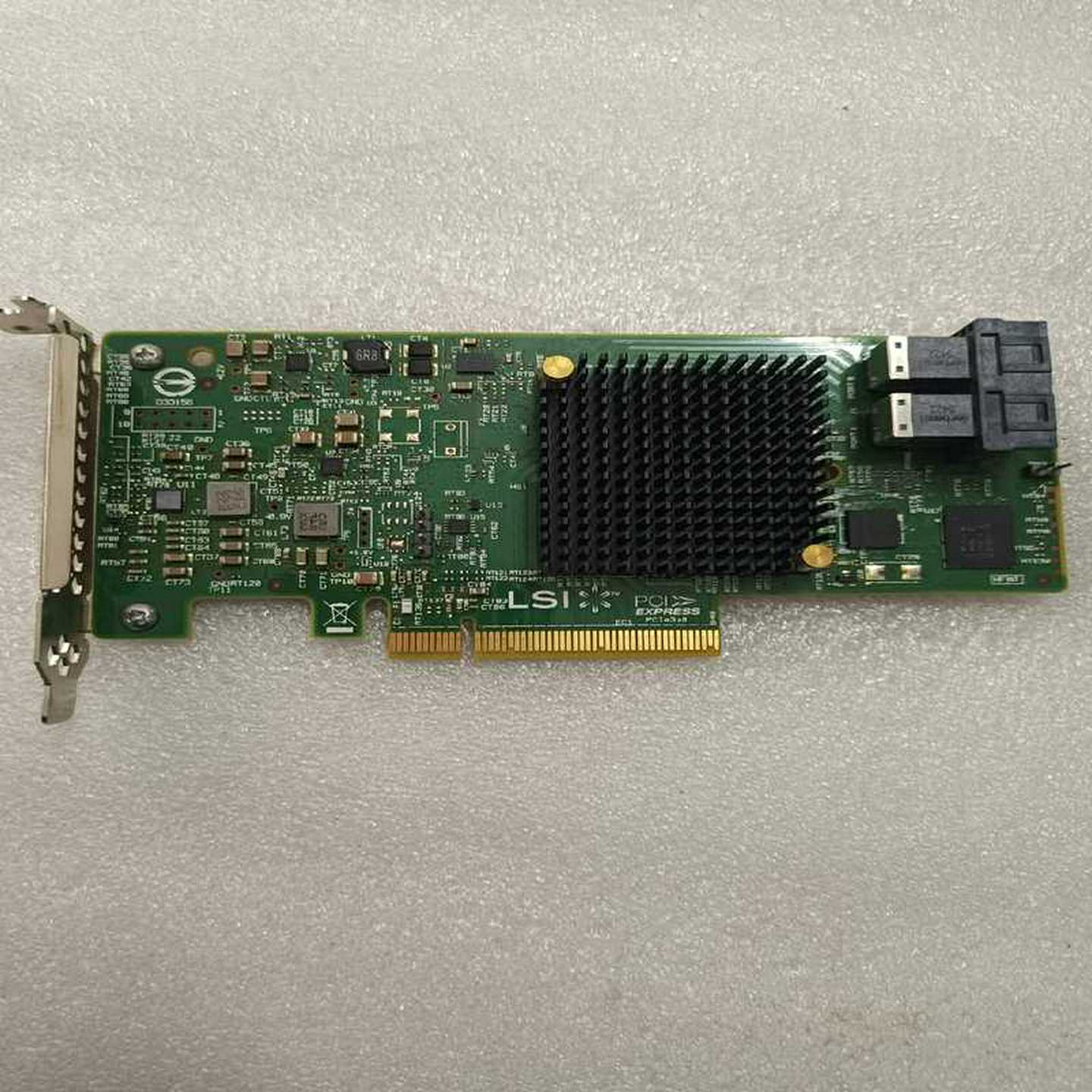 I 9300-8i SAS3008 12GB 直通/通道【侨报商行】