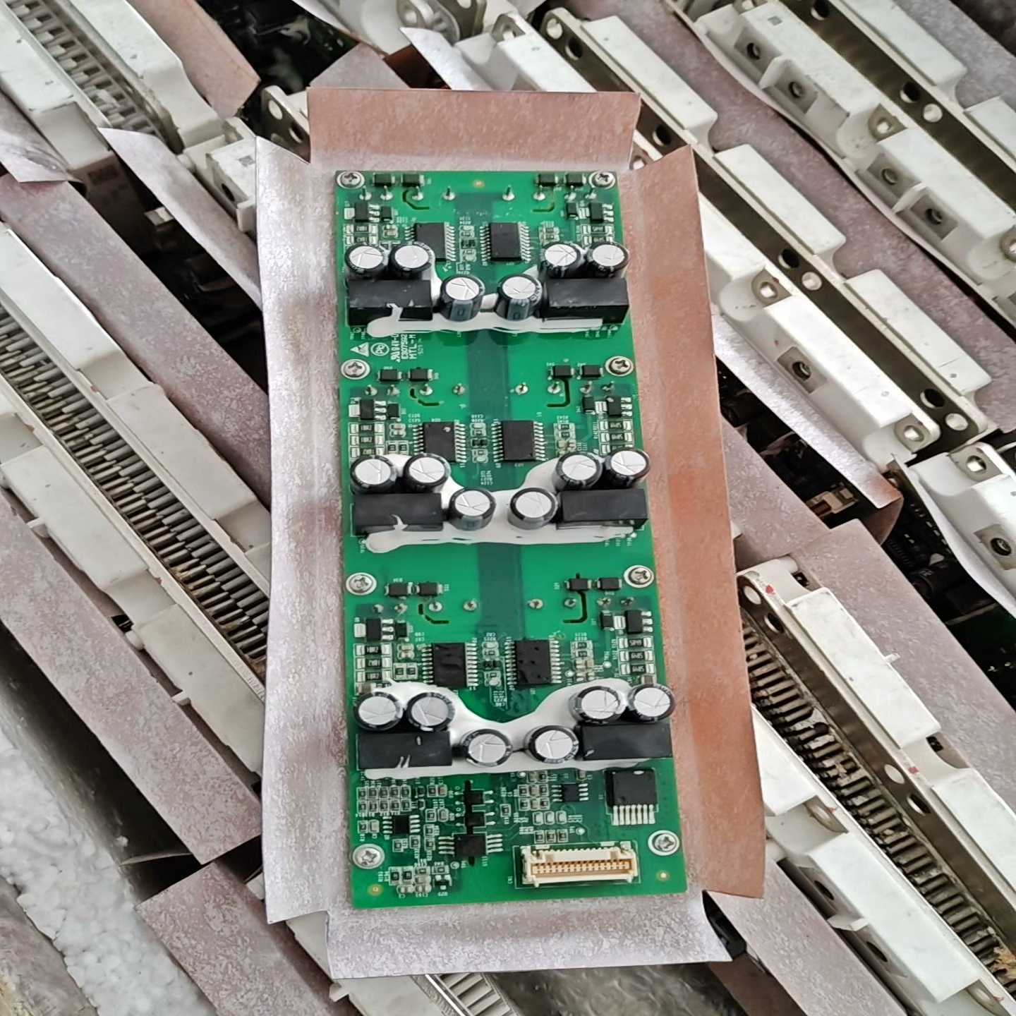 咨询-新能源IGBT,/FS400R12A2T4可以冲新,质量