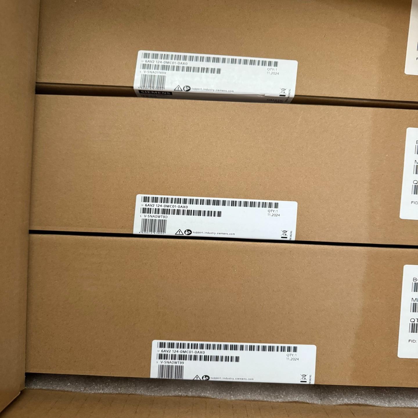 6AV2124-0MC01-0AX0保内未拆封T询价