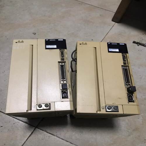 SGDV-180A01Ａ002000安川驱动器2KW~询价