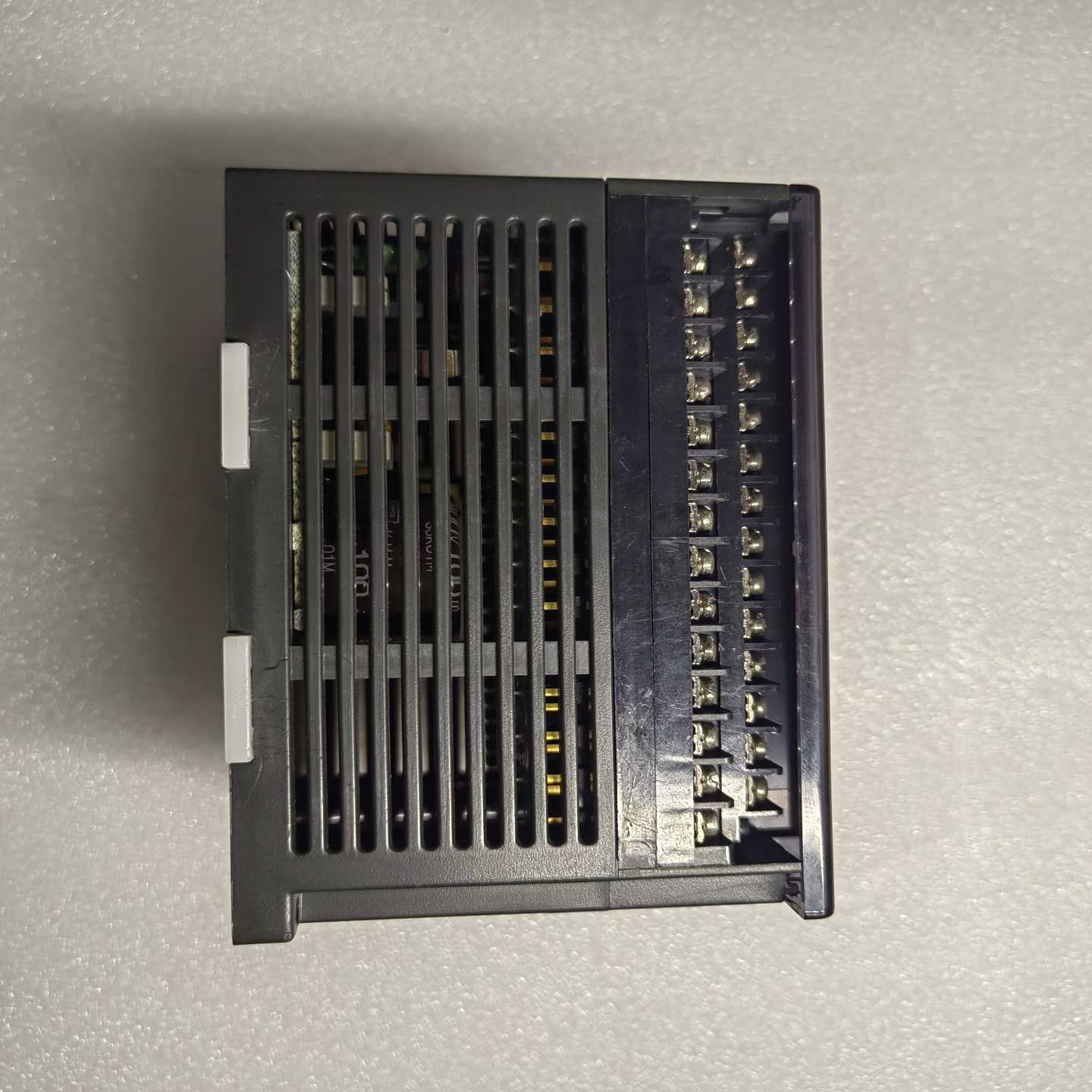 永宏编程PLCFBS-40MCT2-AC--议价商品