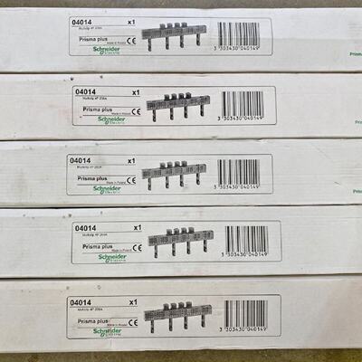 1pc x NEW SCHNEIDER ELECTRIC 04014 PRISM PLUS MULTICLIP 4P 2