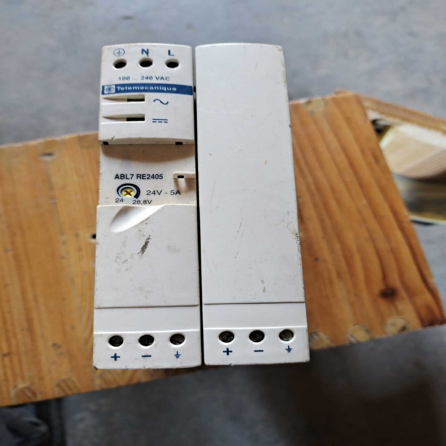 【议价】安川F7主板一块ETC619080-S150030KVA适用