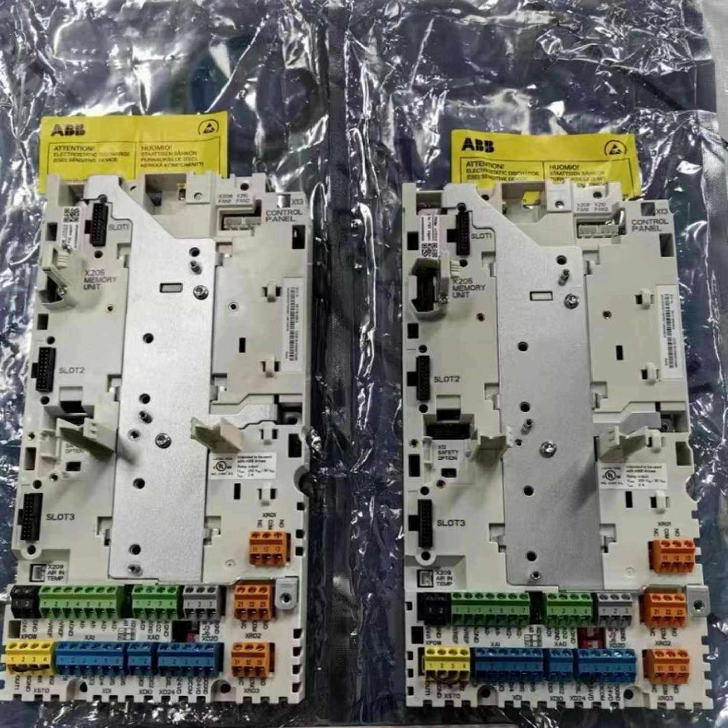 【议价】变频器主板ZCU-12L3AXD500007适用