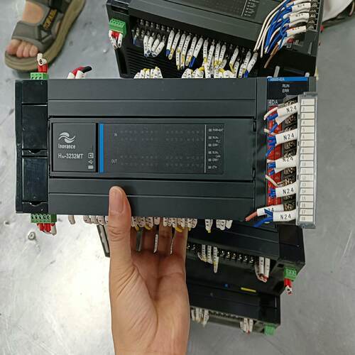 寻主机H3U3232MT模块AM6004DA汇川PLC议价