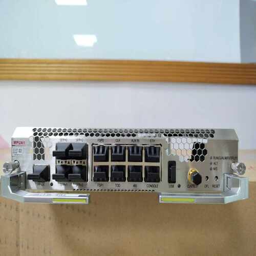 全新原包对码 CR8D0MPUA1C0  NetEngine - 封面