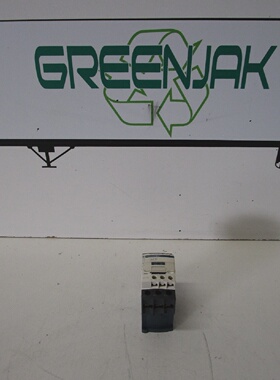 SCHNEIDERTELEMECANIQUE LC1D32BD CONTACTOR RELAY 50A  USED  F