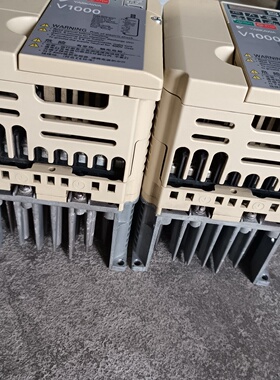 安川变频器V1000系列，CIMR-VB4A0005BBA，--议价商品