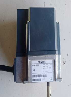 询价~SQM40.165A20伺服电机，德国进口，230VA