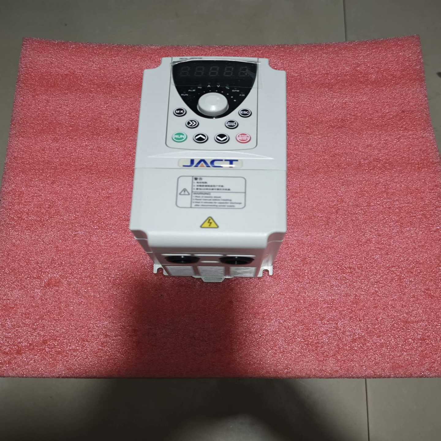 艾克特变频器AT500-1R5G/2R2PBL,询价