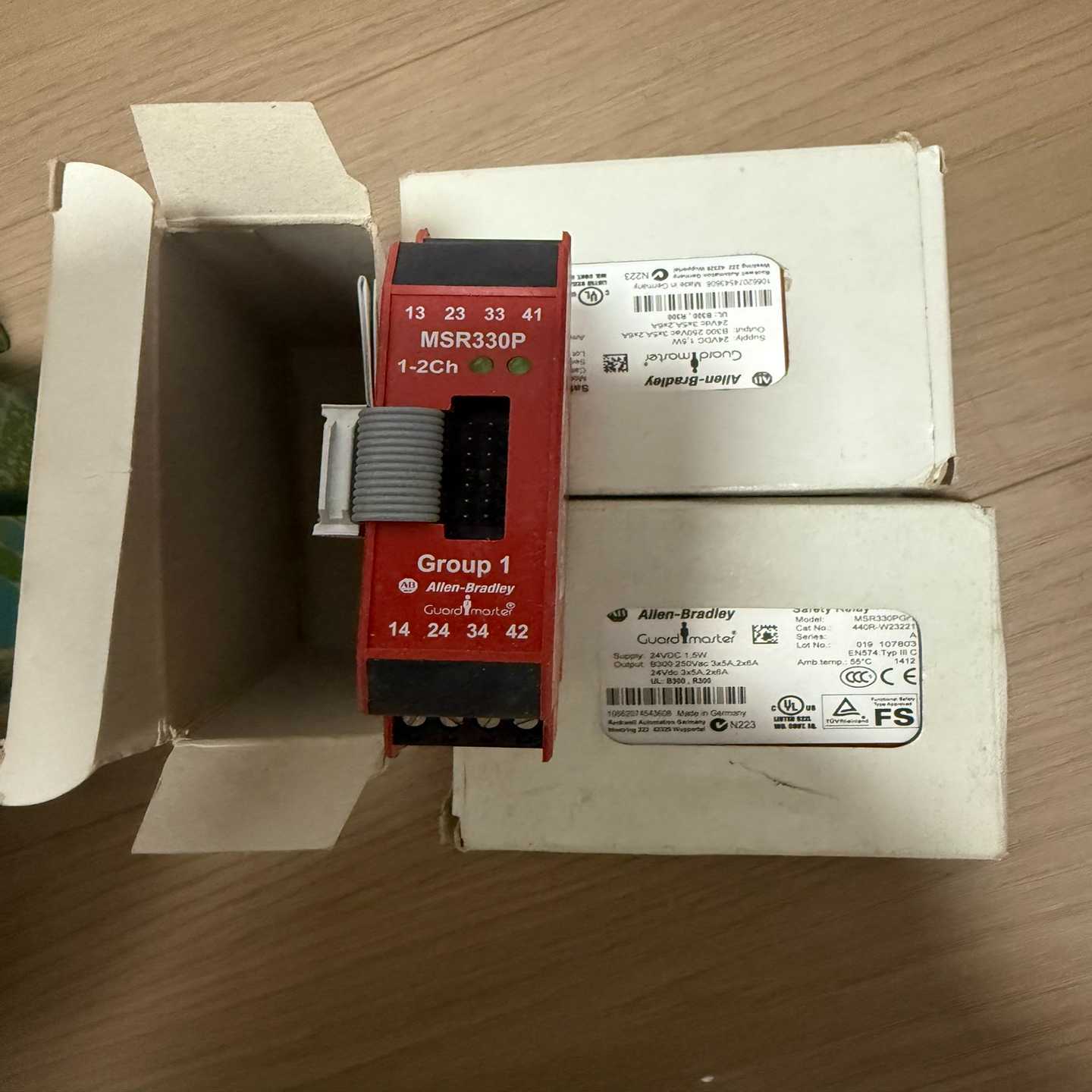 （请询价）AB罗克韦尔安全继电器模块