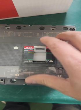 ABBTmax塑壳断路器，型号XT4N250，3P，2【博航商行】