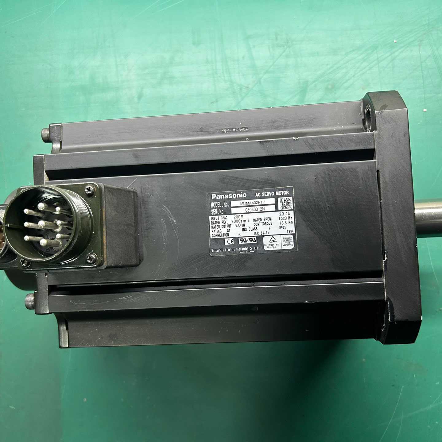 松下伺服4KW电机:MDMA402P1H--议价商品