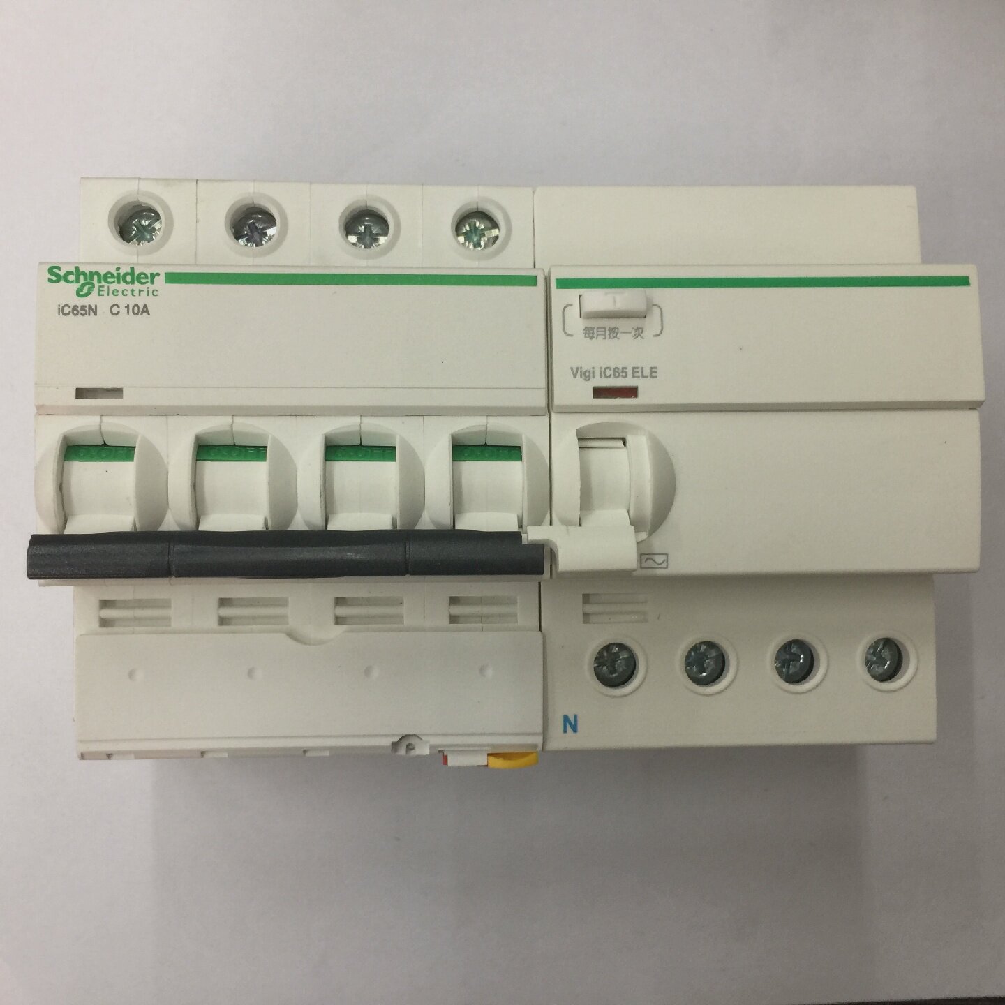 询价原装正品iC65N4PC10A30mA施耐德剩余电流动作保护小型漏电开