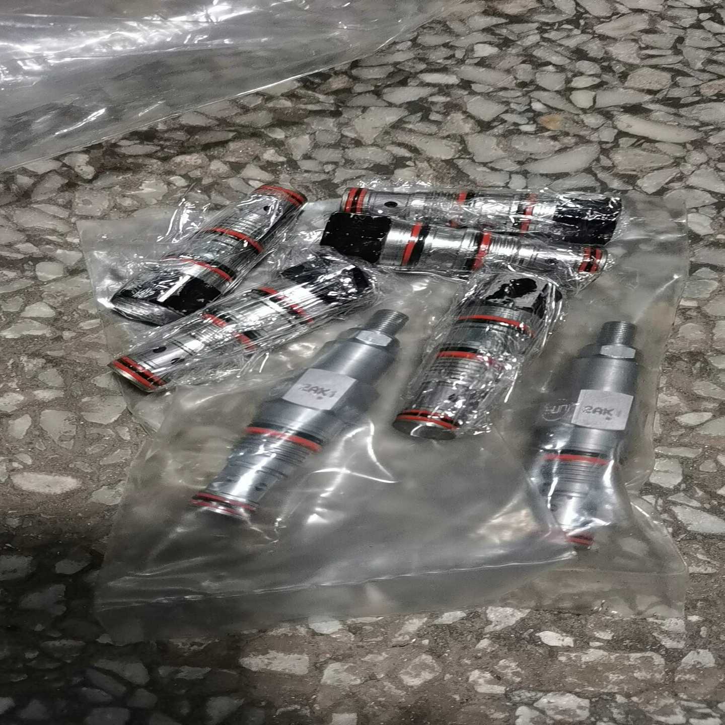 拆机原装正品SUN螺纹型插装阀CKBDXCN2E92N--议价商品