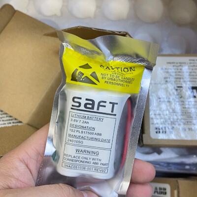 议价全新机器人机械手ABB电池3HAC051036-001，IR