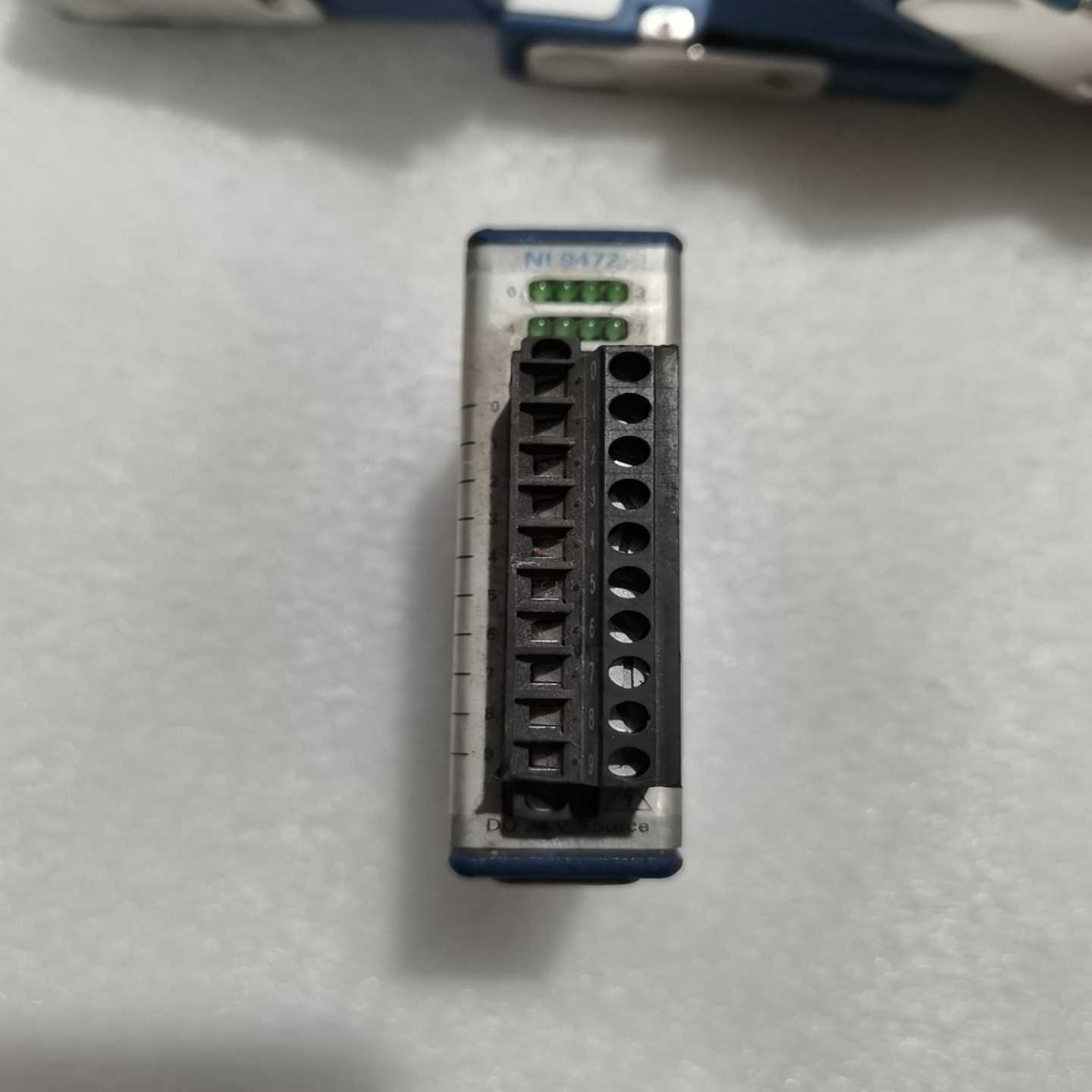 NI9472模块8通道24V数字输出