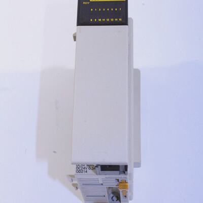 Omron CQM1OD214 Output Module