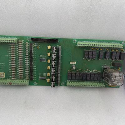 YORK 031W01743002 REV 1.1 CARTE DALIMENTATION ET DE SORTIE E