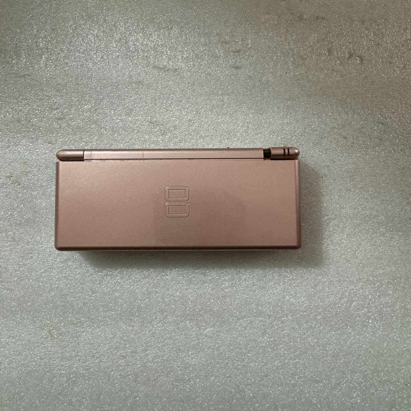 询价~任天堂Nintendo DS USG-001双屏游戏机，实物