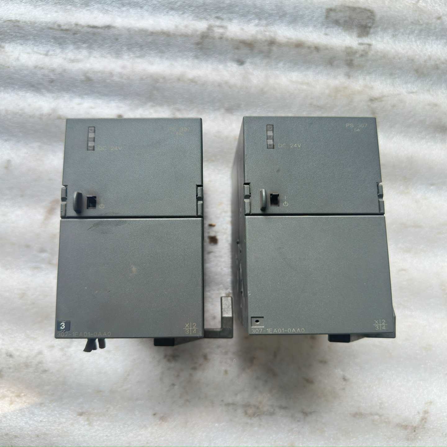 西门子PLC电源307-1EA01-0AA0二手拆机实物拍摄--议价商品