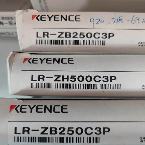 基恩士LR-ZB250C3P 1350一个~询价
