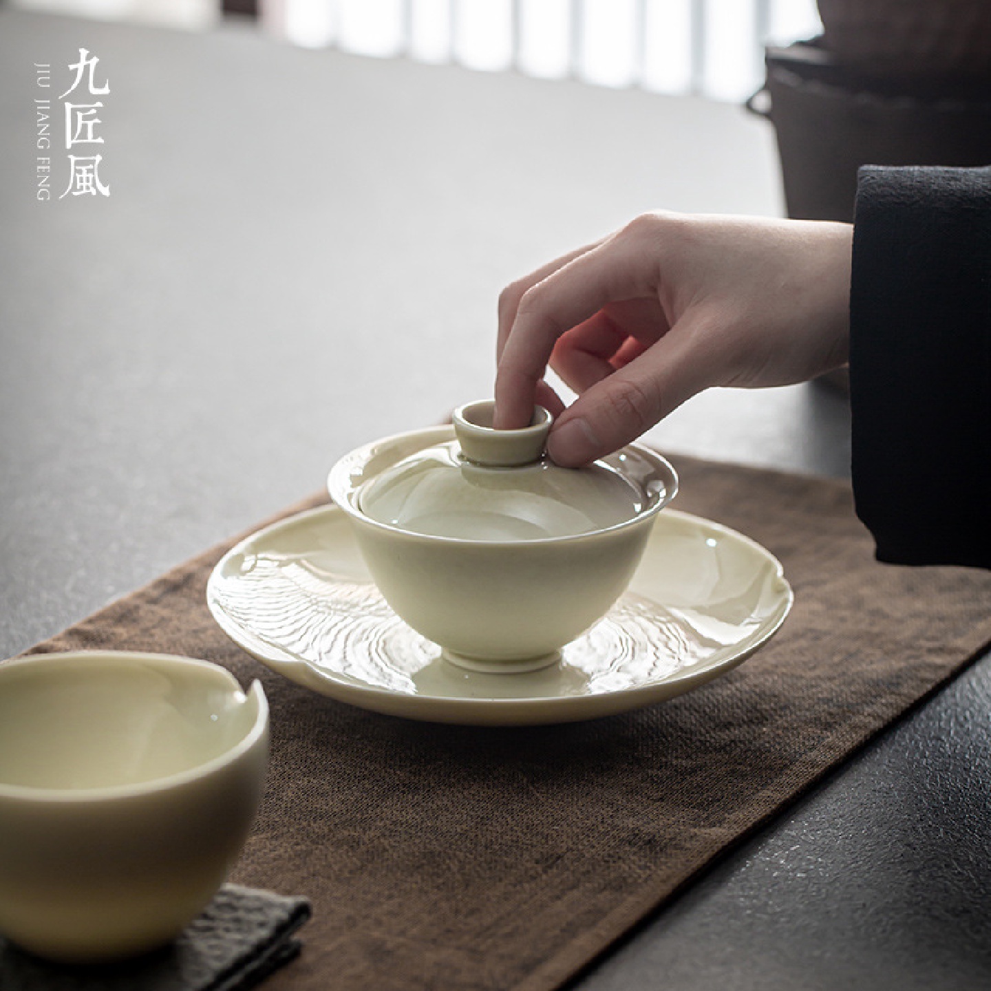 景德镇草木灰盖碗日式手工二才杯功夫茶岩茶盖碗家用简约二才盖碗