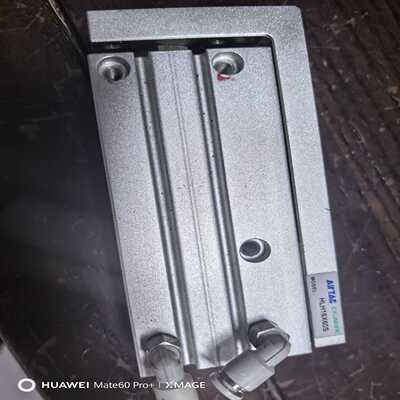 雅德客侧滑气缸，滑台气缸。HLH1660s。HLH16x5询价