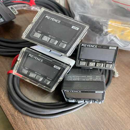 基恩士压力表AP-C314个（2个新的2个旧）A【卡奥电子】