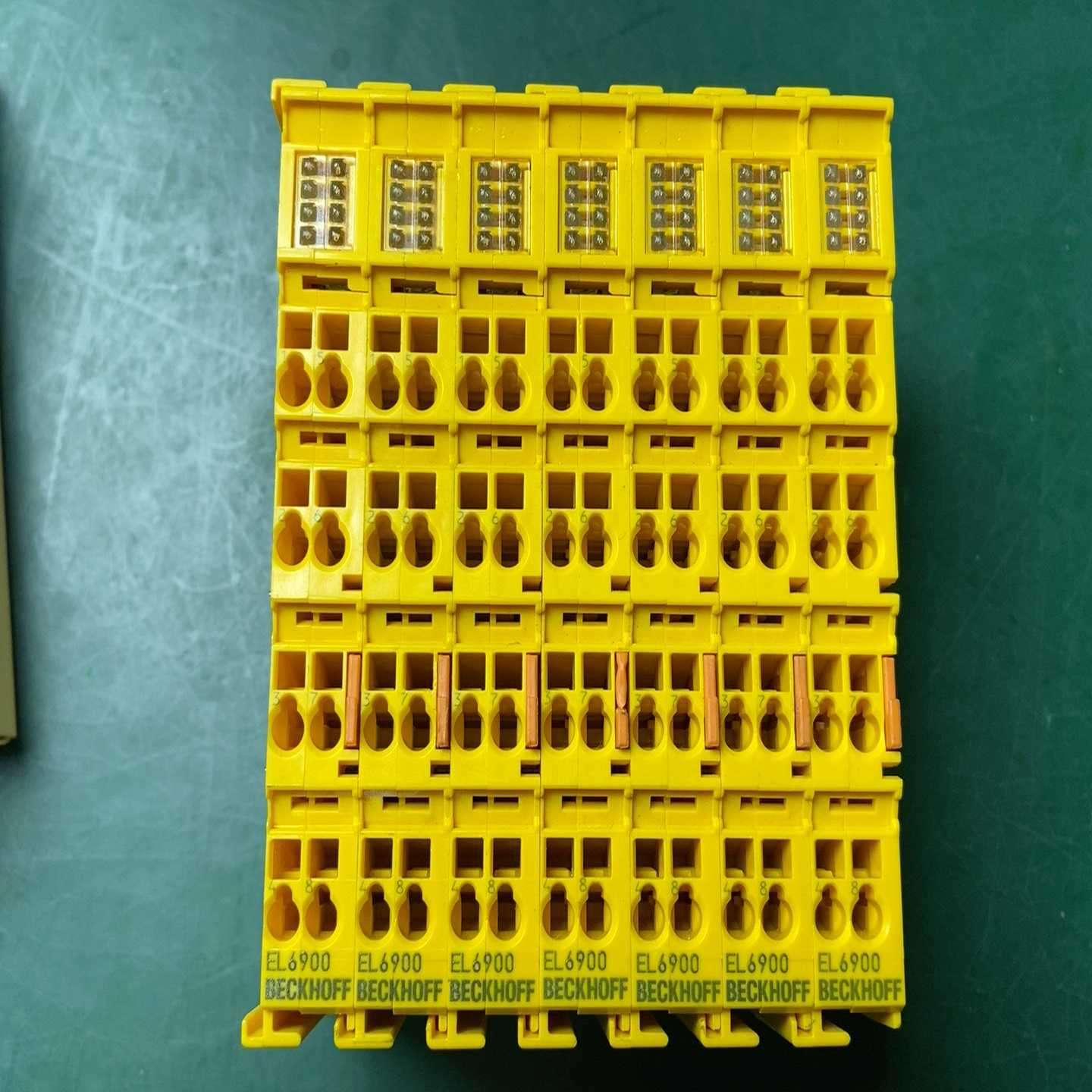 倍福EL6900安全模块，成色充新，功能完好，放心购买！