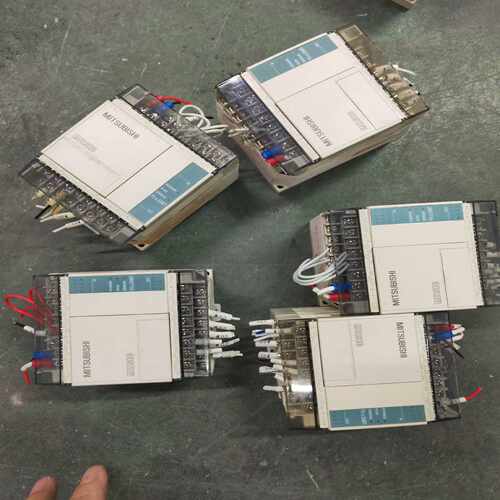 PLC，型号：FX1S-20MT，库存15台，包~询价