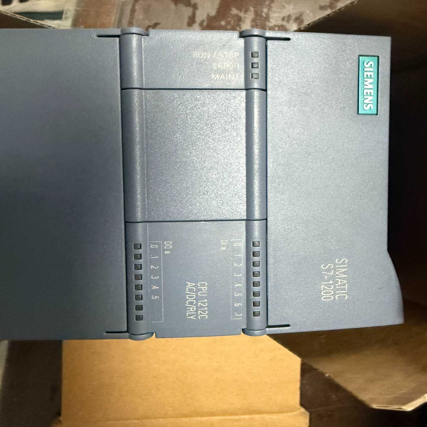 西门子PLC6ES7212-1BE40-0XB0全新的成--议价商品