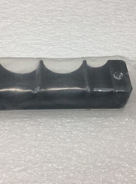 AMAT 002106923 CLAMP BASE FLEX GASLINE DZ IHC 118357