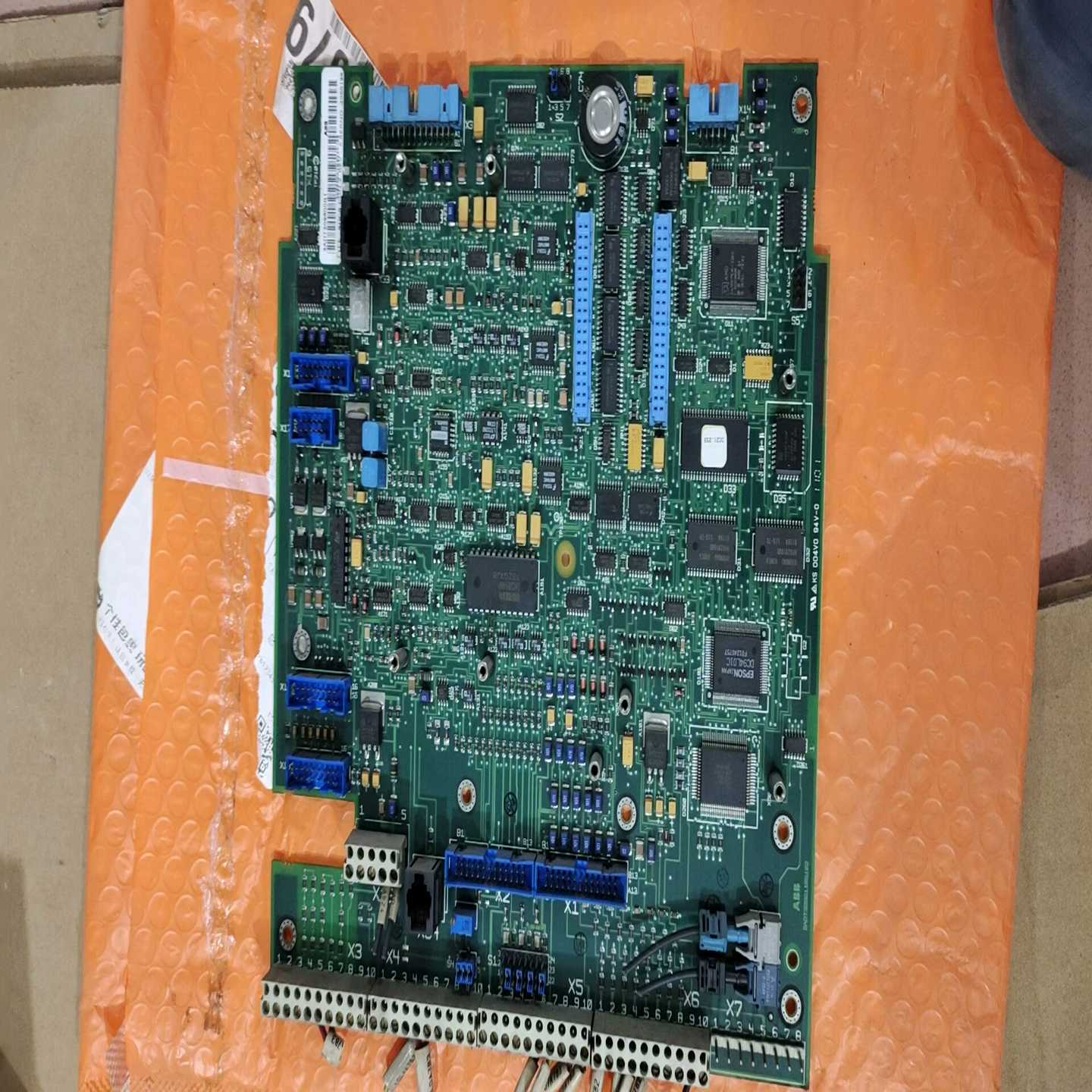 SDCS-CON-23ADT309600R1询价