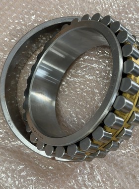 哈尔滨主轴轴承NN3028K/P5W33，全新未使用，实物如--议价商品
