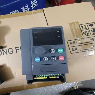 议价安川达变频器5080V2.2成色如图，现货/维修