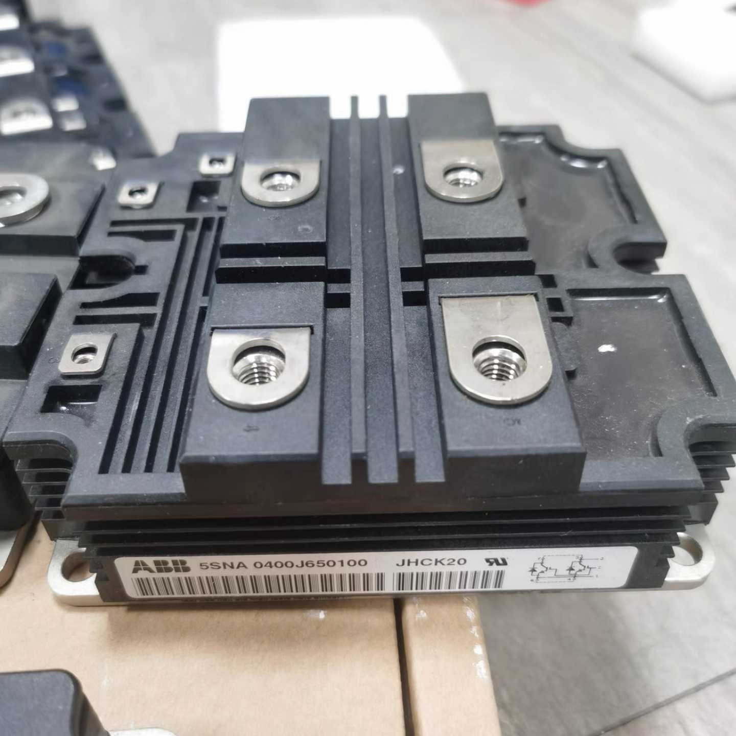 咨询-ABB单管IGBT模块5SNA1000N3303005S