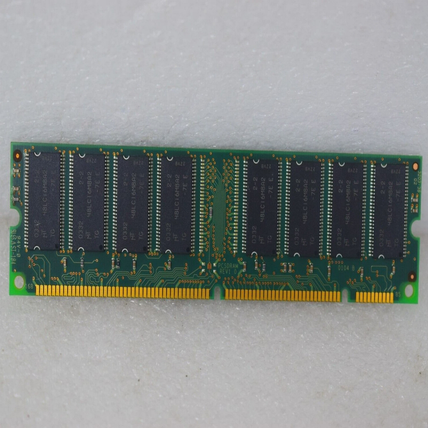 MICRONMT16LSDT3264AG-13EE1内存模块PC133U-222-542-A