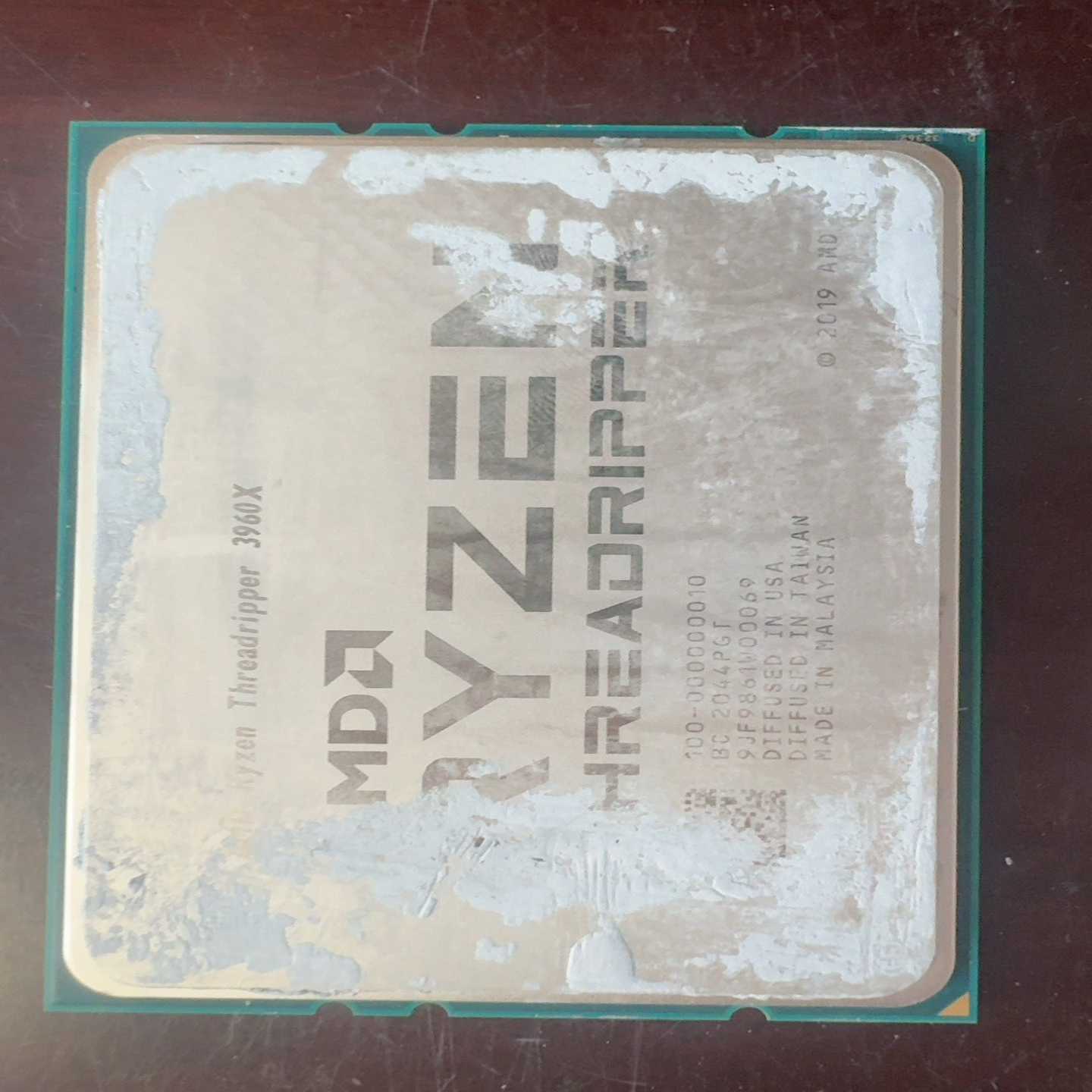 议价AMD线程撕裂者3960X拆机成色美如图