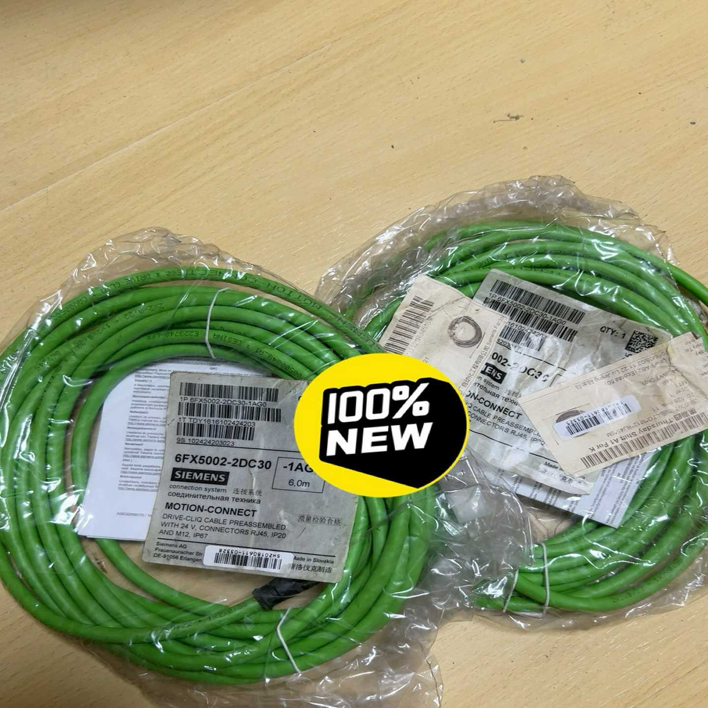 6FX5002-2DC30-1AGO全新连接线有两条，-议价