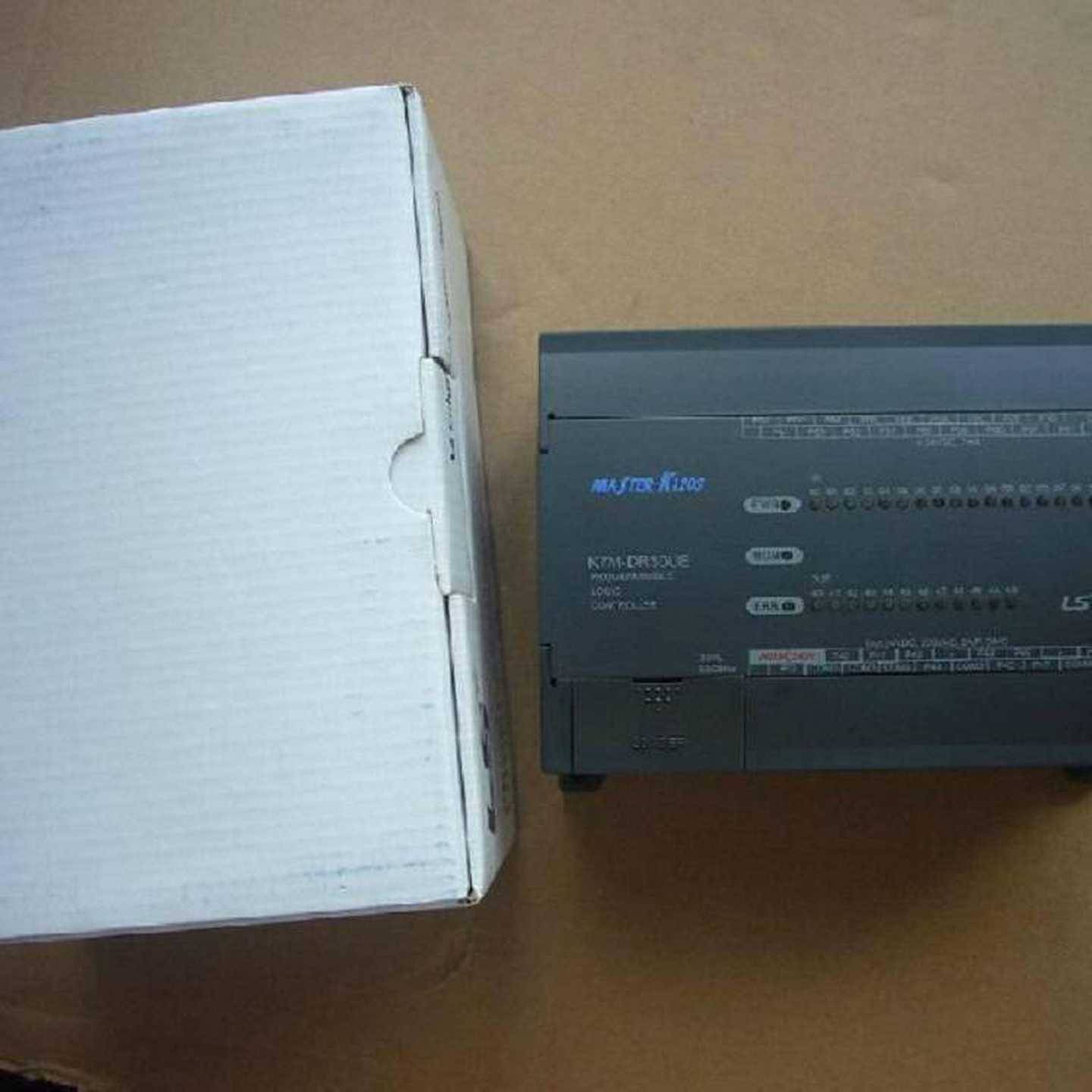 LS产电K系列多功能PLC控制y器K7M-DRT20U